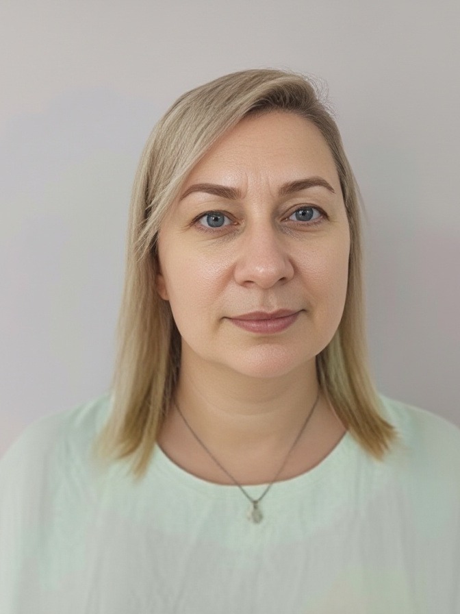 Педагог дополнительного образования Коданева Людмила Александровна.